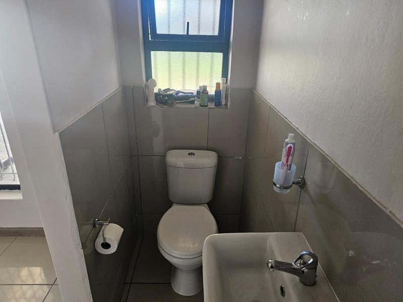 To Let 3 Bedroom Property for Rent in Kraaifontein East Western Cape